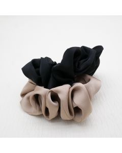 HB1008 Satin Scrunchies Black And Beige