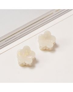 HC1297 Mini Claws Pair Flower White